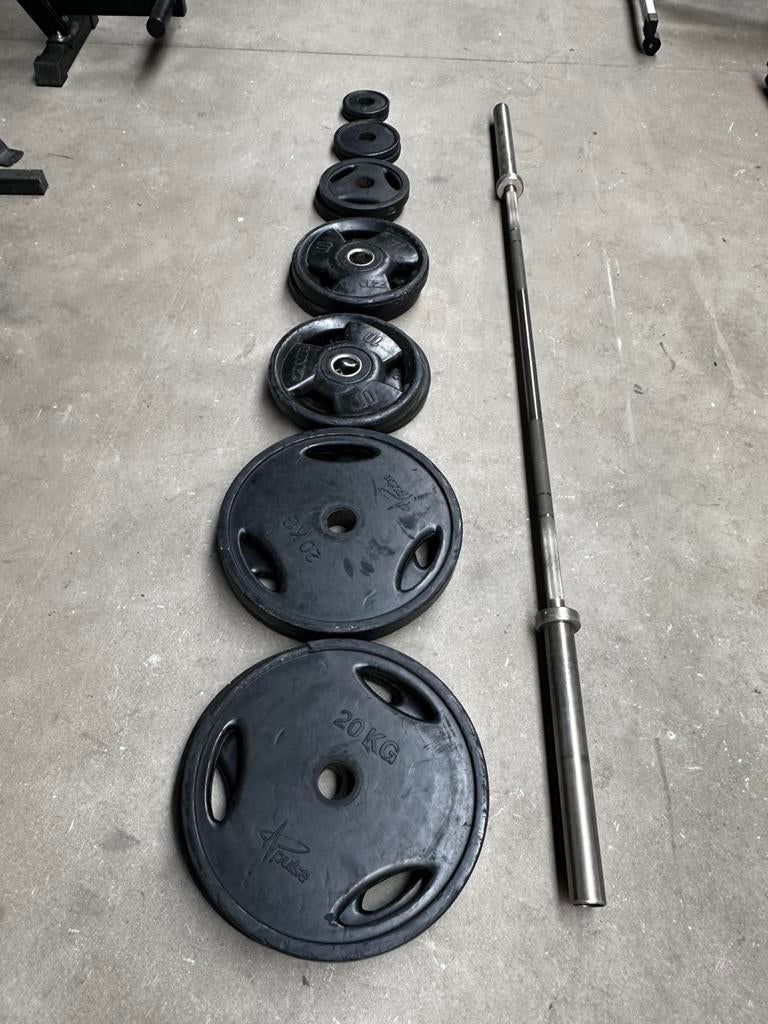 137,5 kg Olympische Gewichten + Olympische Barbell, Ophalen, Gebruikt, Halterschijven