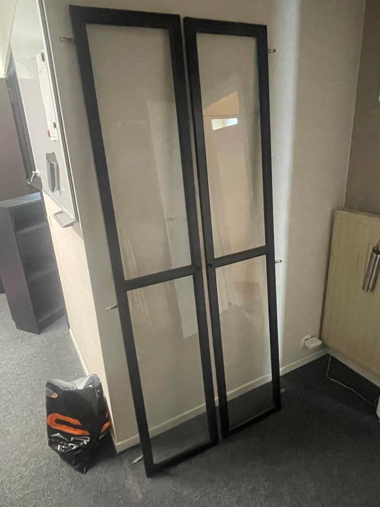 Billy/Oxberg glazen vitrinedeur zwart 40x192, Huis en Inrichting, Kasten | Vitrinekasten, Ophalen, Zo goed als nieuw