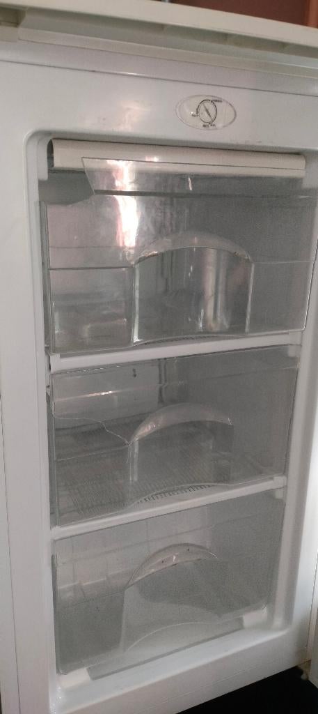 Diepvries, Gebruikt, Minder dan 85 cm, Minder dan 60 cm, Vrijstaand