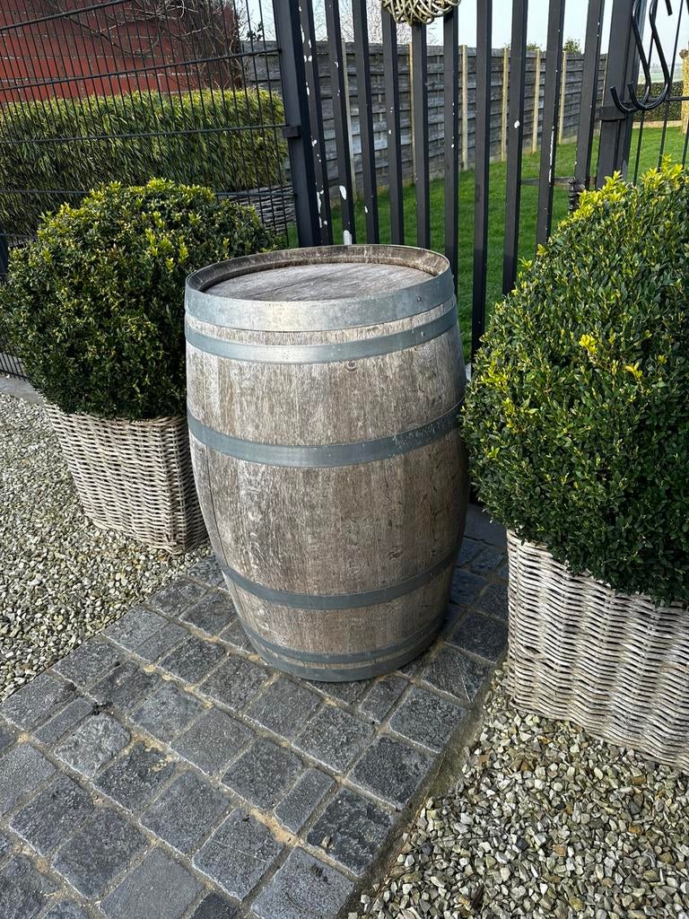 Eiken houten wijnton, Ophalen