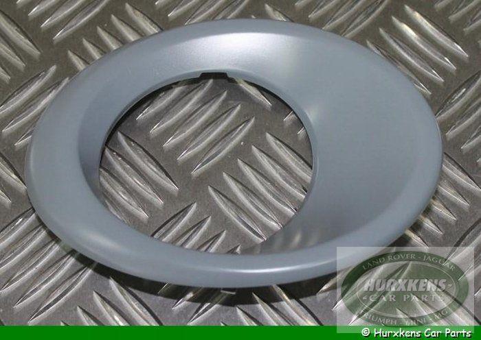 Bezel mistlamp rechts facelift model Land Rover Freelander 1, Auto-onderdelen, Overige Auto-onderdelen, Nieuw, Ophalen of Verzenden