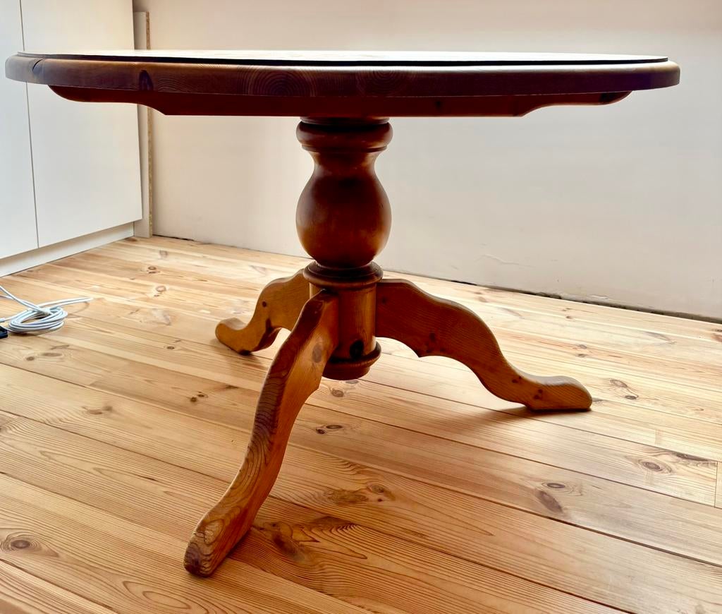 Table ronde en pin 120 cm x 76 cm, Enlèvement