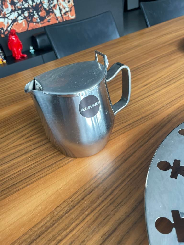 Alessi kannetje inox +/- 400ml, Huis en Inrichting, Keuken | Potten en Pannen, Ophalen, Zo goed als nieuw, Inox