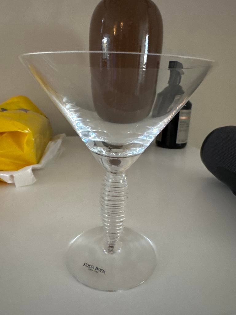 Kosta Boda Martini Glas – Design Zweeds – Topstaat, Antiquités & Art, Antiquités | Verre & Cristal, Enlèvement