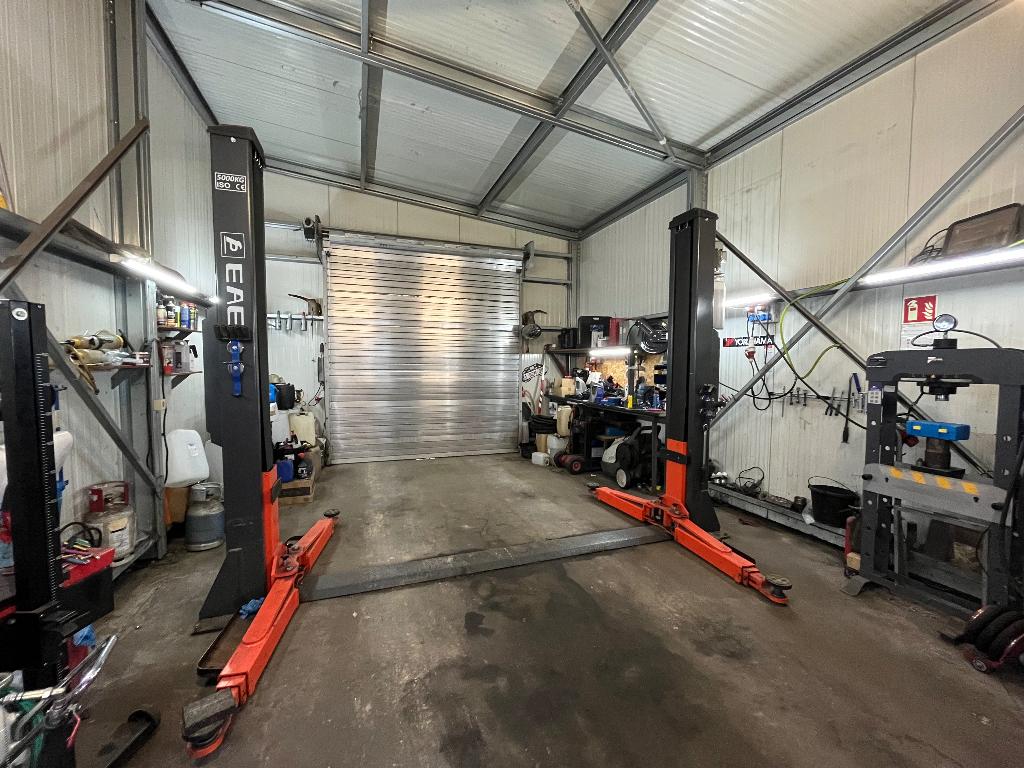 Pont élévateur EAE 5 tonnes - Idéal garage / atelier, Enlèvement