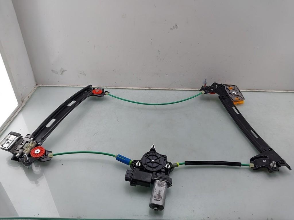 RAAMMECHANIEK LINKS VOOR Ferrari 296 GTS (|000967219|), Dhr. J. Ham, Gebruikt, Administratie@autoham.nl, Ferrari