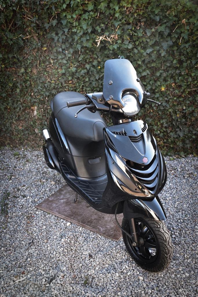 Zip 70cc 2t b klasse, Ophalen, Zo goed als nieuw, Elektrisch, Zip