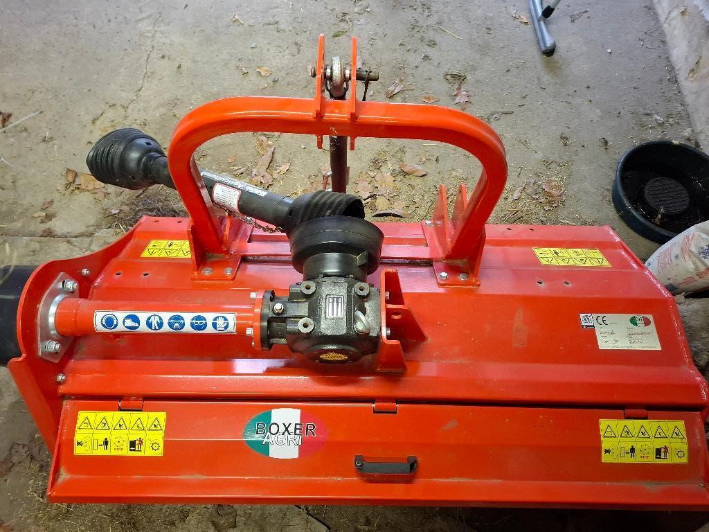 Klepelmaaier boxer 145cm, Ophalen, Weidebouw