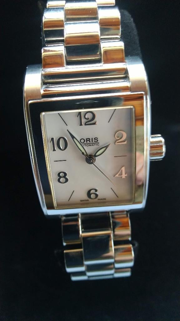 Oris NEUVE JAMAIS PORTÉE AVEC SON ÉCRIN ET DOCUMENTS, Handtassen en Accessoires, Horloges | Heren, Overige merken, Staal, Staal