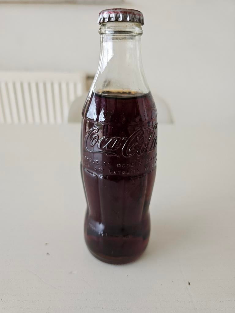 Cola Flesje van Glas met een inhoud van 25cl uit parijs, Verzamelen, Ophalen of Verzenden