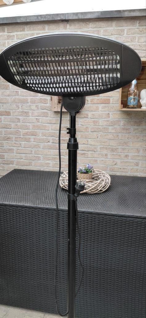 Terrasverwarmer met 3 standen . Goede staat ., Ophalen