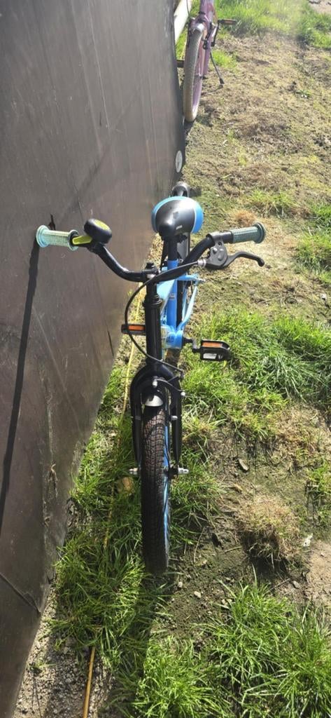 Kinderfiets 18 inch  jongensfiets, Fietsen en Brommers, Fietsen | Kinderfietsjes, Ophalen, Gebruikt, 16 tot 20 inch, Zijwieltjes