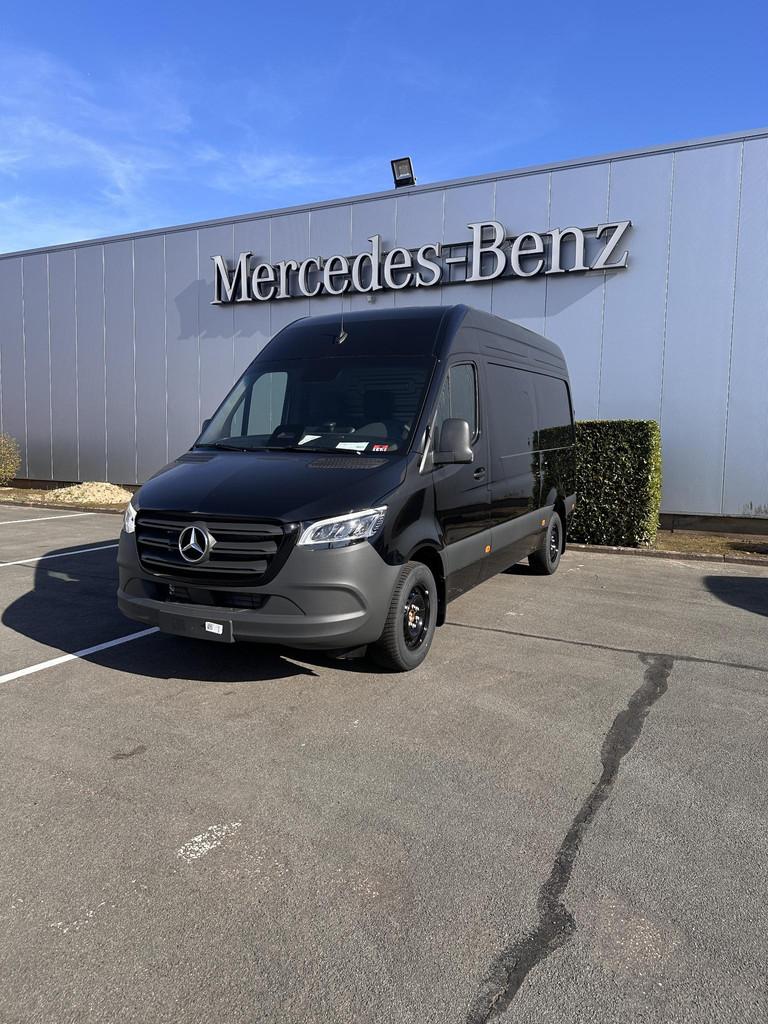 Mercedes-Benz Sprinter Sprinter 319 CDI Panel Van L2 RWD SEL, Auto's, Bestelwagens en Lichte vracht, 4 deurs, 4 cilinders, 2000 kg