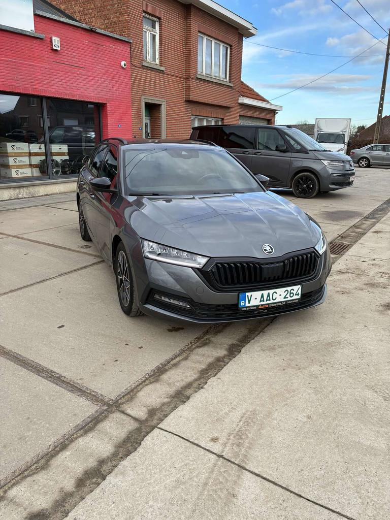 Skoda Octavia Octavia SW 1.5 TSI eTec MHE Style DSG, Autos, Skoda, Argent ou Gris, Achat, Entreprise, 5 portes