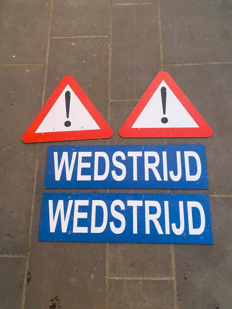 SIGNALISATIE WIELRENNEN KOERS, Ophalen