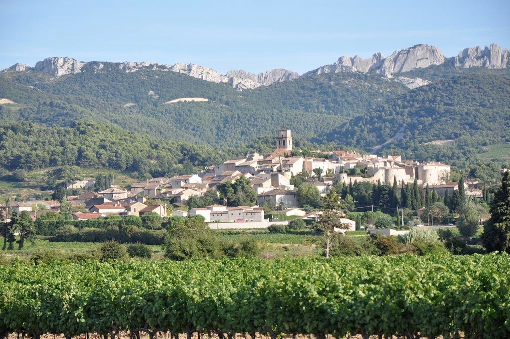 Location APPARTEMENT DE VACANCES PROVENCE, Vacances, Piscine, Appartement, Village