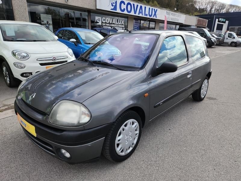 Renault Clio 1200 essence avec 118500 km "Moto46", Auto's, Voorwielaandrijving, Stof, 4 cilinders, Grijs