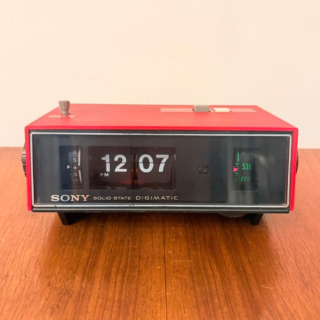 HORLOGE VINTAGE À CLAPET SONY 8RC-25, RADIO-RÉVEIL 1970, Envoi
