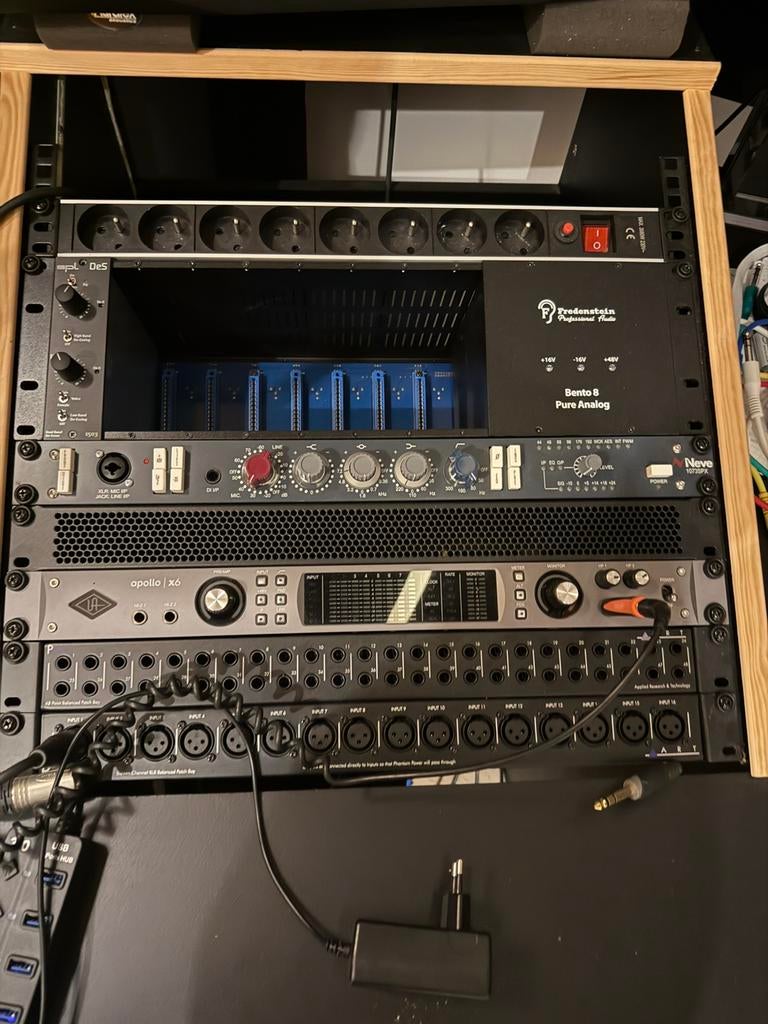 Préampli Neve 1073 SPX, Musique & Instruments, Musiques & Instruments Autre, Enlèvement, Comme neuf