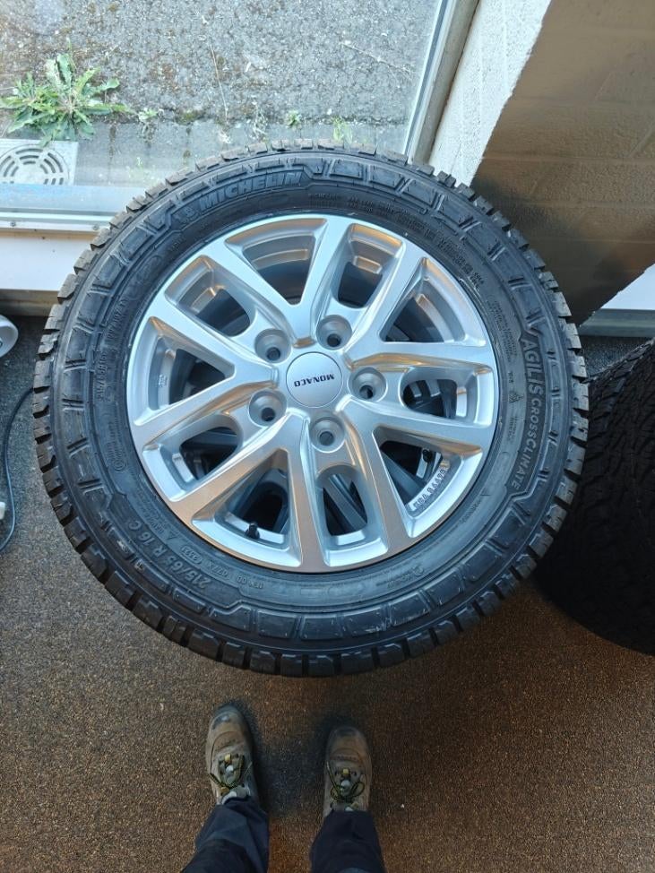 Jantes 16" avec pneus Boxer/Jumper/Ducato/Movano/ProAce max, Autos : Pièces & Accessoires, Pneus & Jantes, Neuf, 215 mm, 4 Saisons