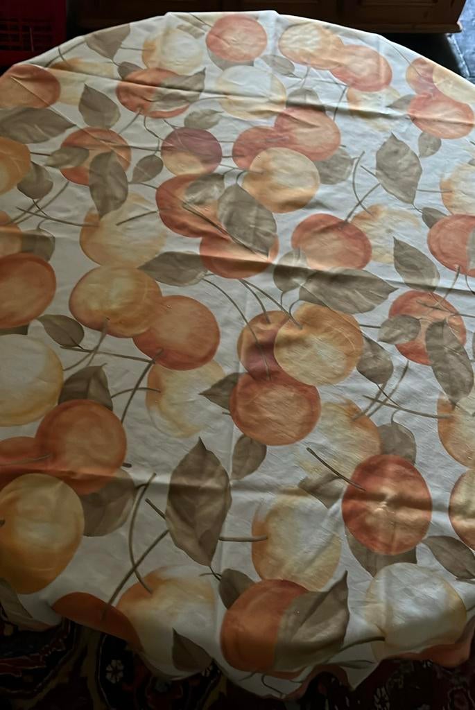 Tafelkleden voor ronde tafel 120diameter, Ophalen, Gebruikt