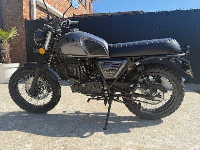 Motor Bluroc Legend 125 cc, nieuw, 17 km, Ophalen, Gebruikt