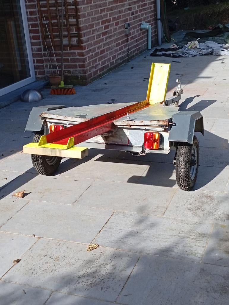 Remorque moto, Enlèvement, Utilisé