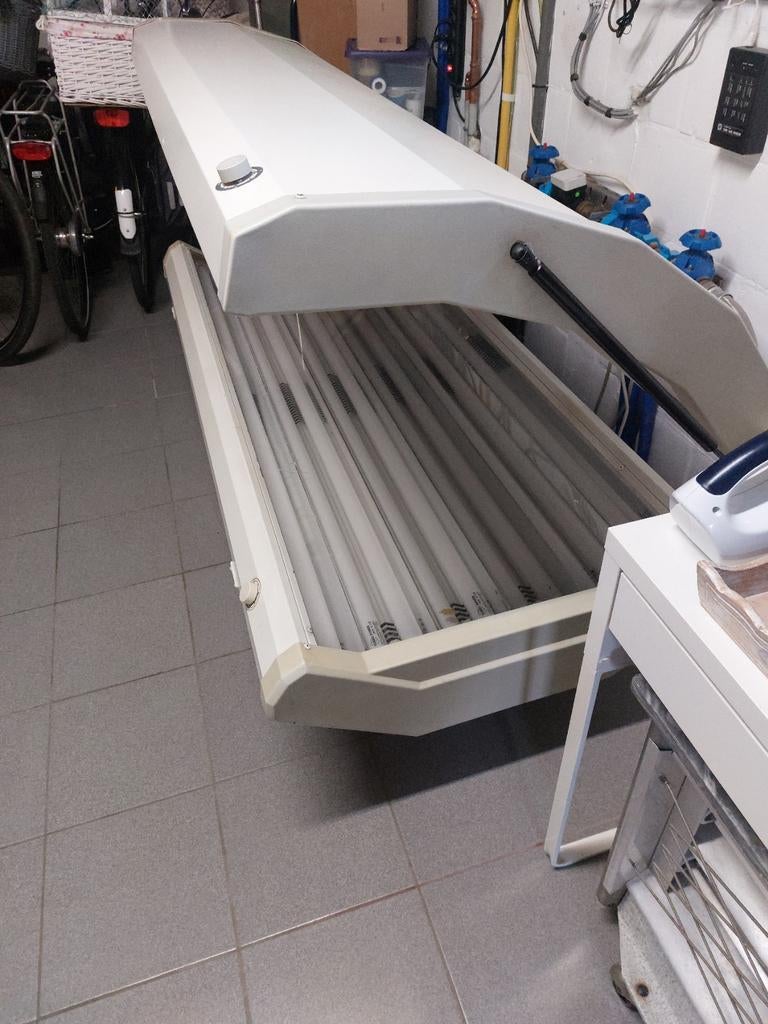 Zonnebank  Hapro, Elektronische apparatuur, Zonnebanken en Gezichtsbruiners, Ophalen