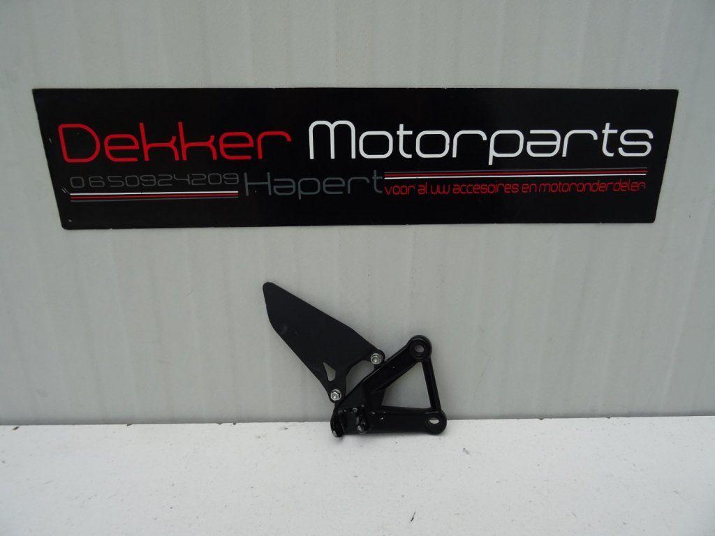 Rechter Schetsplaat / Voetsteun houder Ducati 848 1098 1198, Gebruikt, -, -, Ophalen of Verzenden