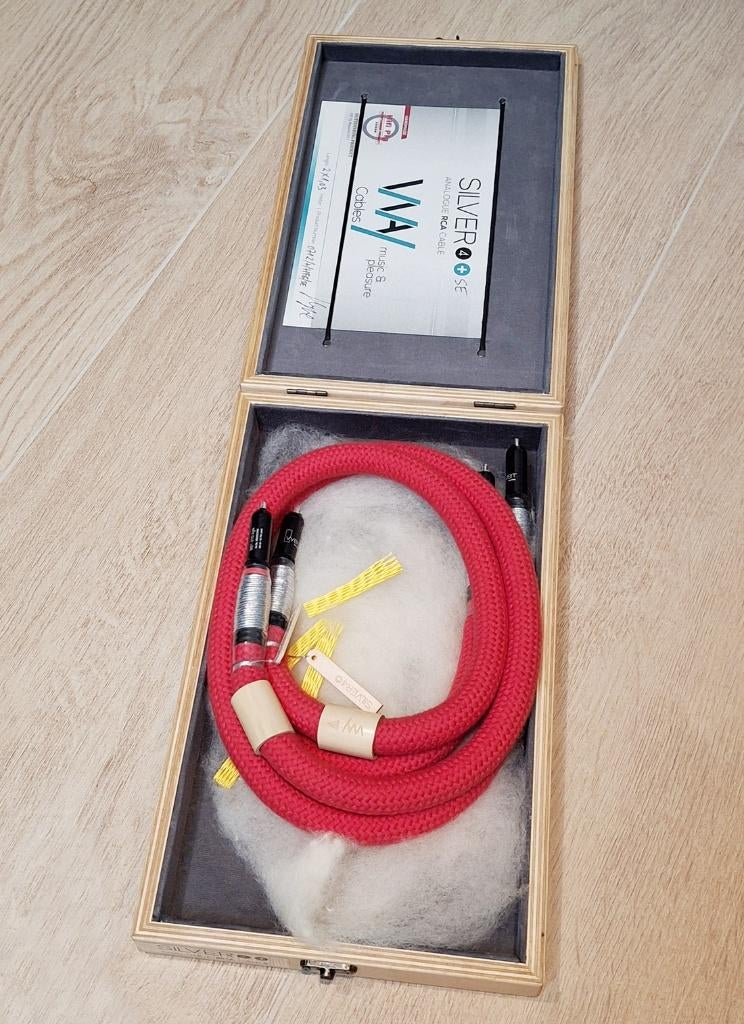 Way Cables Silver 4+ Interconnect RCA 1 meter als nieuw, Audio, Tv en Foto, Audiokabels en Televisiekabels, Zo goed als nieuw