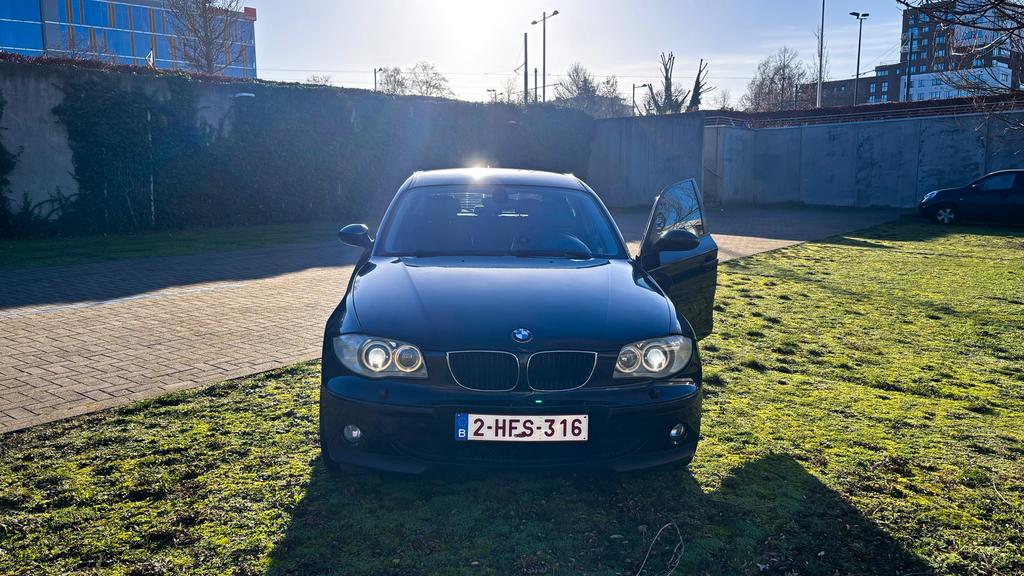 Bmw 1 2009, Autos, Audi, Achat, Boîte manuelle, 5 portes, Particulier