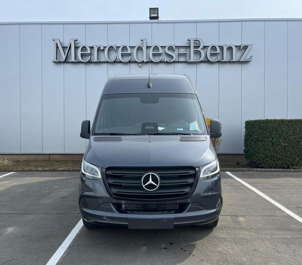 Mercedes-Benz Sprinter 319 CDI GB L2 RWD 3.5T Bumper in carr, Auto's, Bestelwagens en Lichte vracht, Automaat, 4 deurs, 4 cilinders