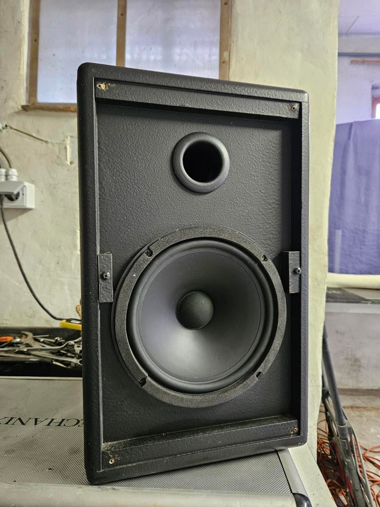 L. S. Beyma, TV, Hi-fi & Vidéo, Enceintes, Enlèvement