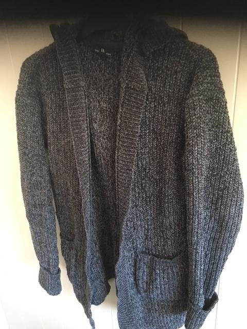 grijze tricot vest met kap, m 146-152, Kinderen en Baby's, Kinderkleding | Maat 152, C&A, Meisje, Ophalen of Verzenden, Zo goed als nieuw