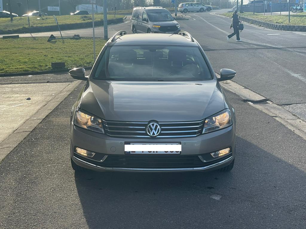 VOLKSWAGEN PASSAT 2012 1.4 TSI AUTOMAAT APPLE CARPLAY, Autos, Volkswagen, Euro 5, Achat, Automatique, Particulier