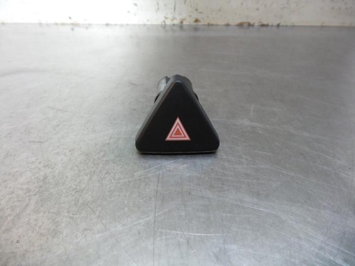 Paniekverlichtings Schakelaar van een Ford Fiesta (Fiesta 02, Gebruikt, -, -, Ophalen of Verzenden