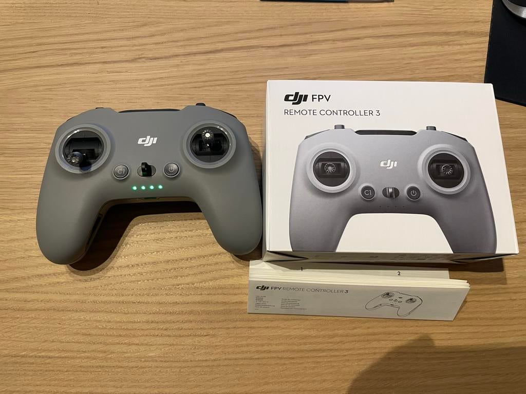 Contrôleur DJI FPC 3, TV, Hi-fi & Vidéo, Drones, Enlèvement ou Envoi, Comme neuf, DJI