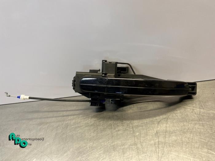 Poignée portière 4portes arrière gauche d'un Ford Focus (, Autos : Pièces & Accessoires, -, 3 mois de garantie, -, -