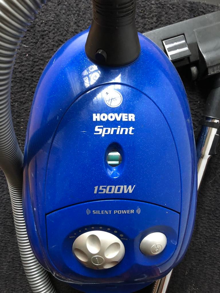 Aspirateur Hoover, Aspirateur, Sac à poussière, Enlèvement, Utilisé