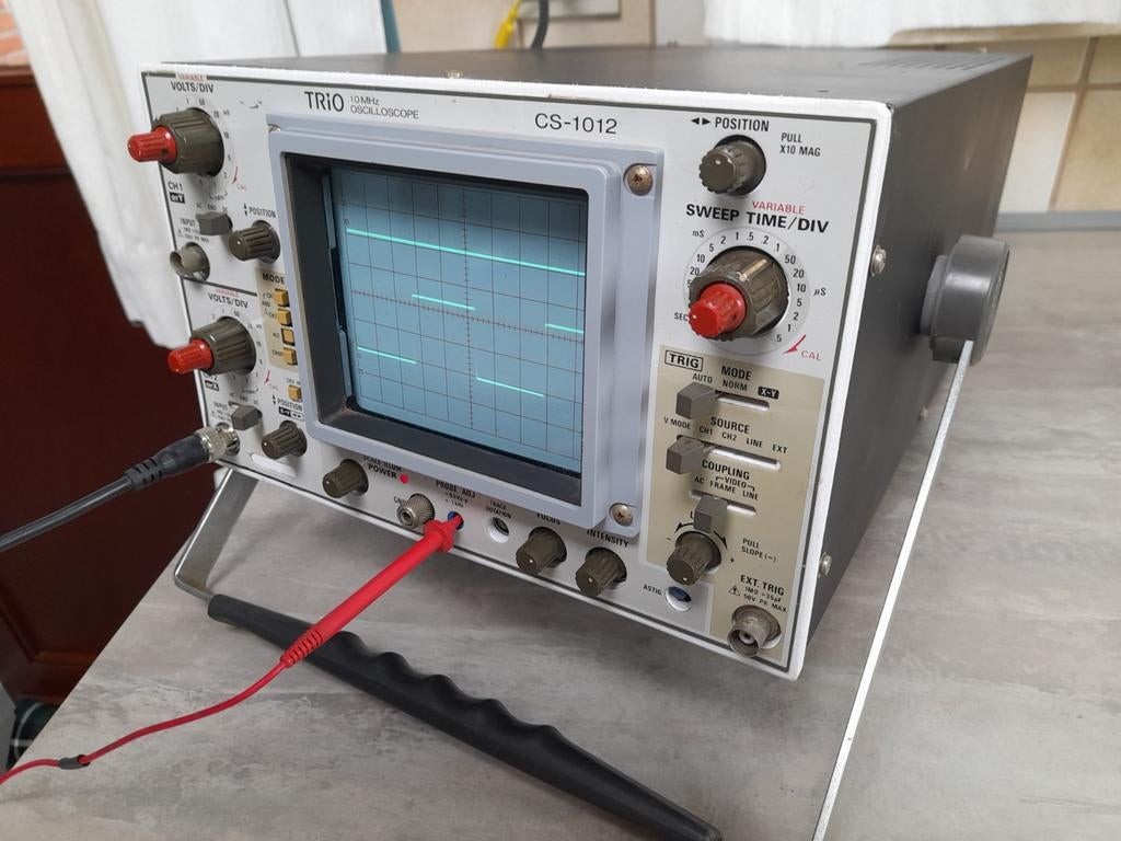 Mooie 2 kanaals analoge scoop 10Mhz, Bricolage & Construction, Instruments de mesure, Utilisé, Électricité, Enlèvement