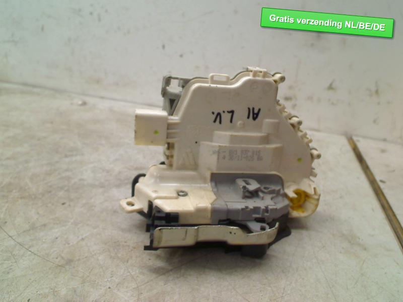 SERRURE DE PORTE AVANT GAUCHE Audi A1 Sportback (8XA / 8XF), Autos : Pièces & Accessoires, Dhr. R. de Gouw, Gauche, Audi, Utilisé