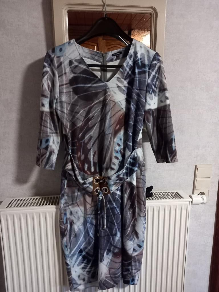 Heel mooi kleedje van Caroline Biss  maat 44, Ophalen of Verzenden, Zo goed als nieuw, Maat 42/44 (L)