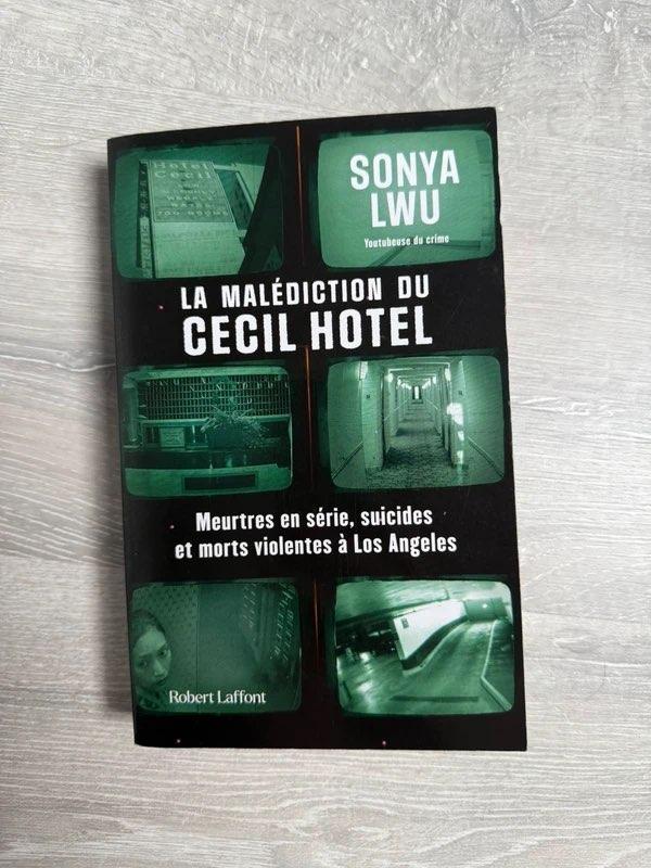 Livre “La malédiction du Cecil Hotel", Europa overig, Ophalen of Verzenden, Zo goed als nieuw, Sonya Lwu