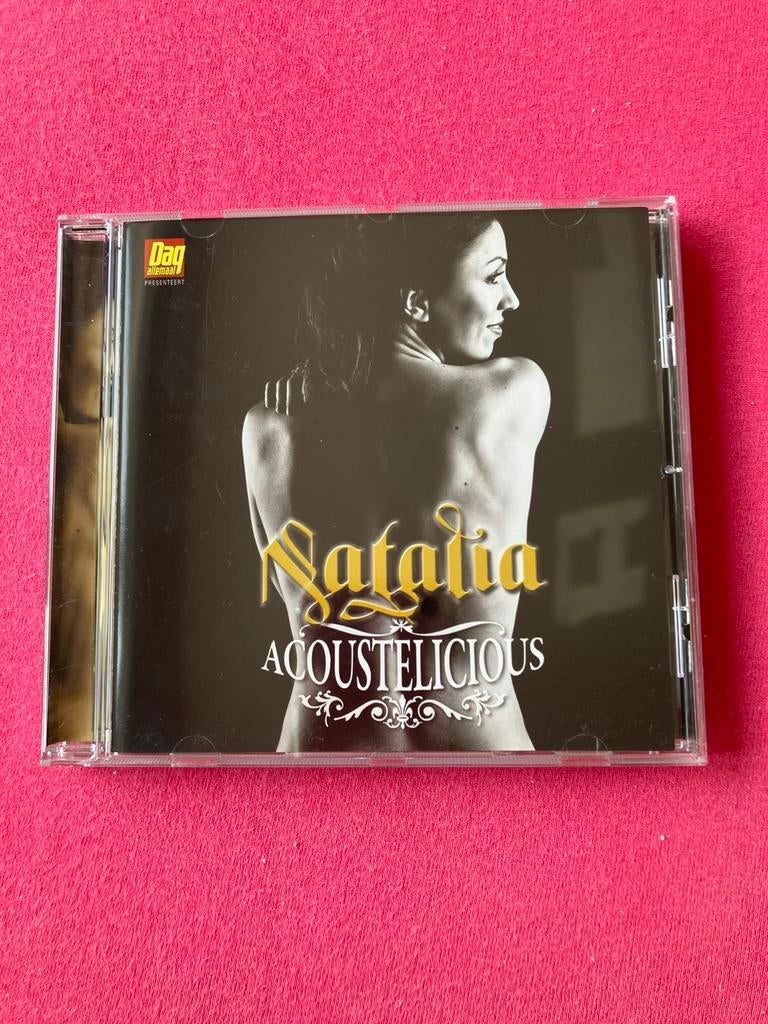 Natalia accoustelicious Dag Allemaal Uniek Cd Jaar 2010, Ophalen of Verzenden, 2000 tot heden, Zo goed als nieuw