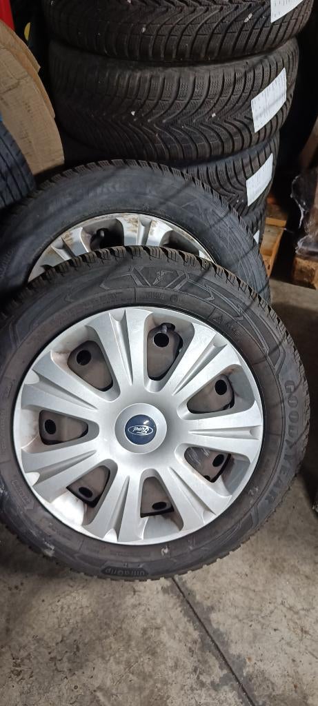 Roues hiver ford, Pneus et Jantes, Pneus hiver, 16 pouces, Véhicule de tourisme