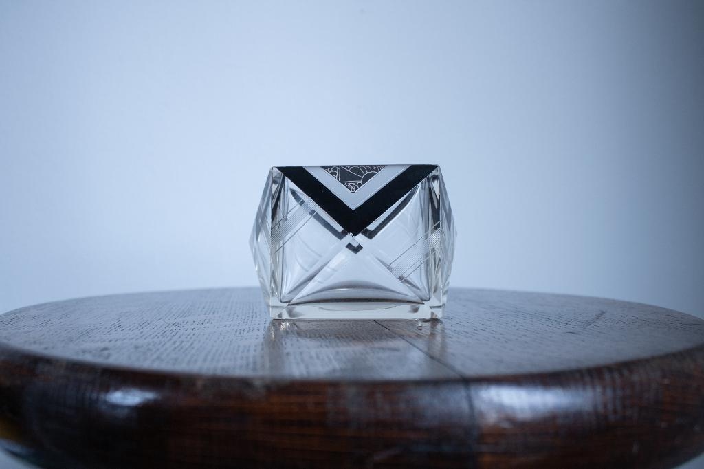 Plat carré Karl Palda, Plat carré, Enlèvement ou Envoi