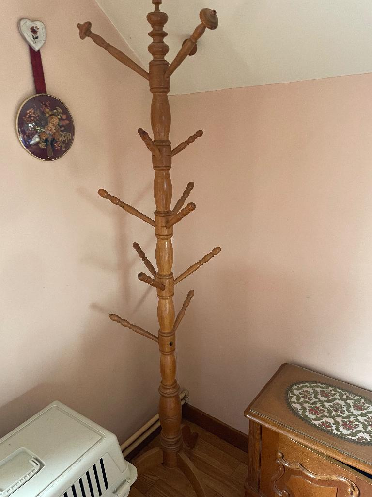 Porte-manteau style thonet, Enlèvement