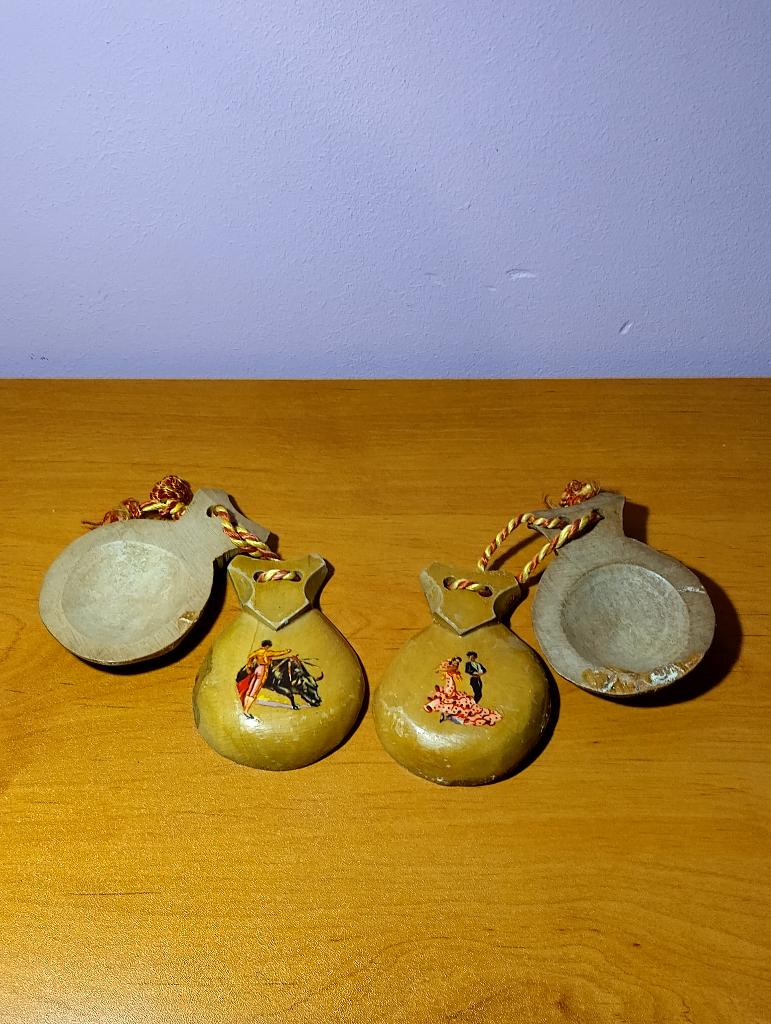 Paire de castagnettes en bois vintage année 50-60, Enlèvement