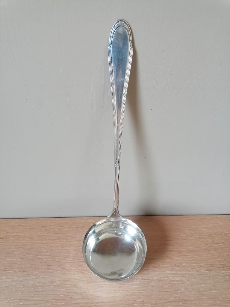 Louche en métal argenté, Enlèvement