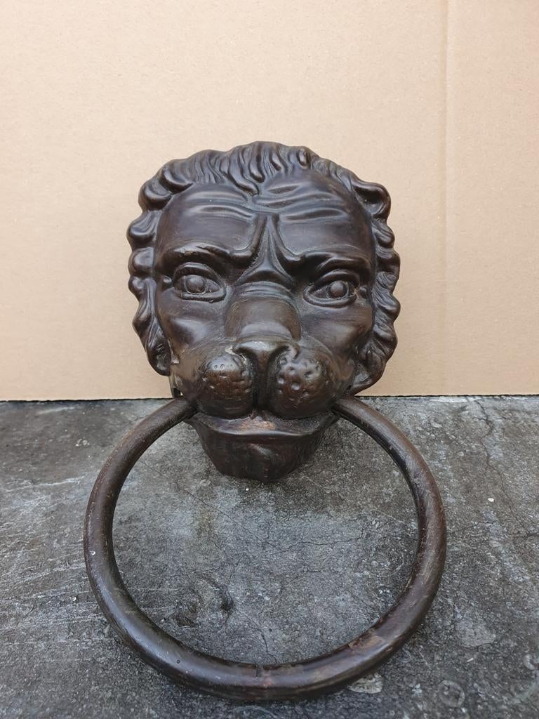 Heurtoir tête de lion en bronze/cuivre   Avec 2 x filetage, Enlèvement ou Envoi